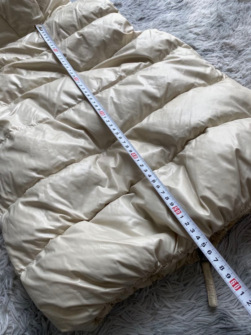 HKS　デュベティカ　ダウンベスト