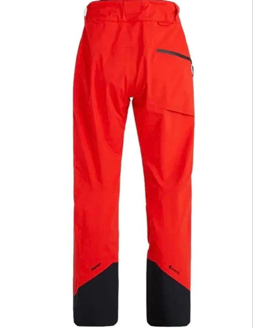 美品　ピークパフォーマンス スキースノボ　ゴアテックスパンツ　メンズLサイズ相当