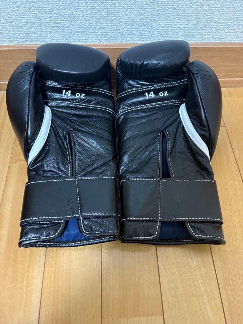 Winning 14oz ブラック ボクシンググローブ ウイニング 黒