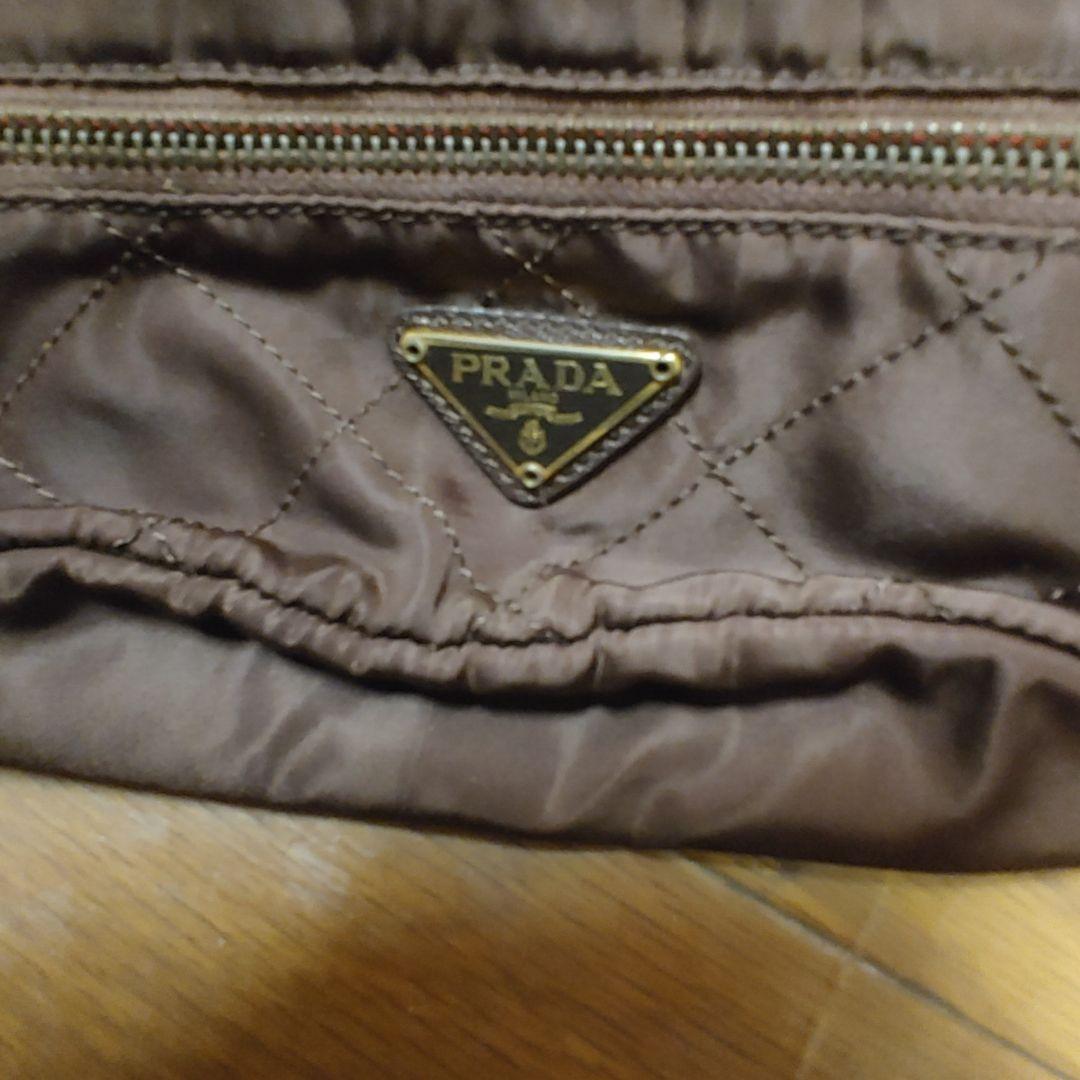 PRADAゴールドチェーンウエストポーチ