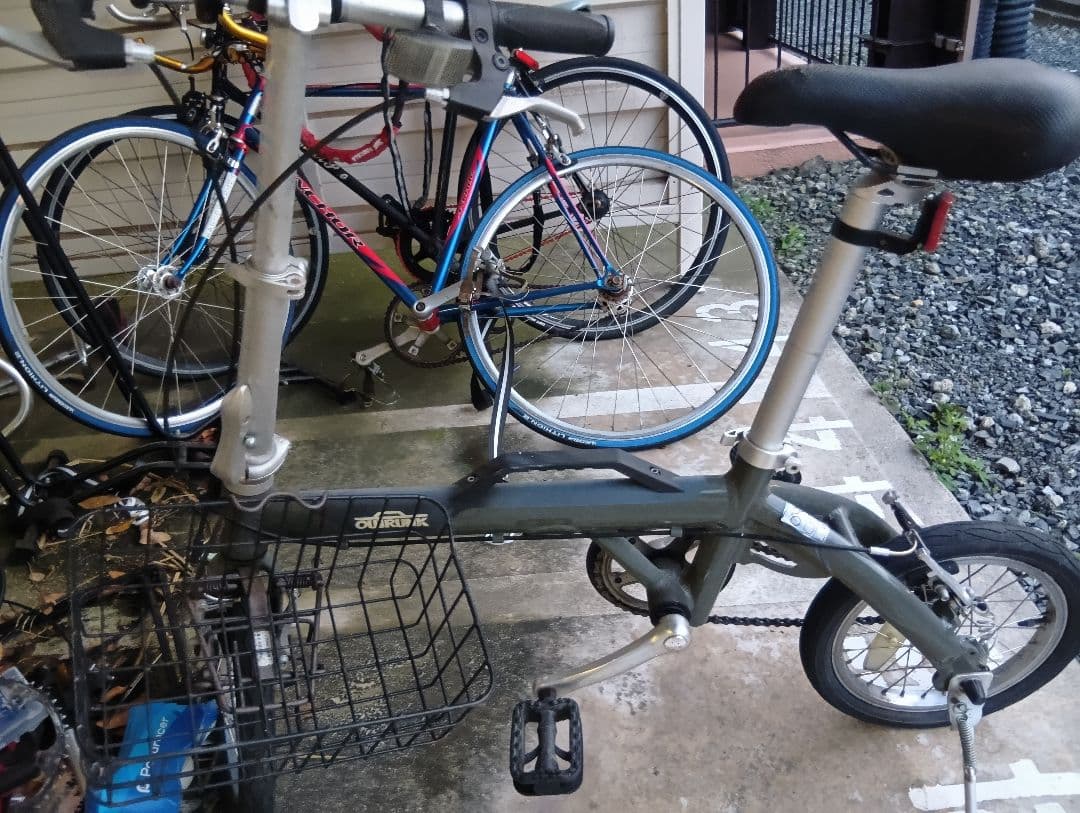 タ*ー様 アウトランクグリーン 前カゴ付き