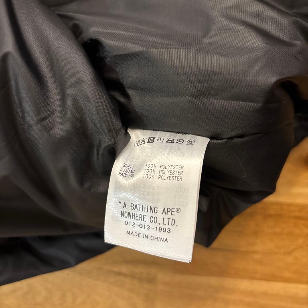 【新品未使用】A BATHING APE 迷彩柄 ダウンベスト Sサイズブラック