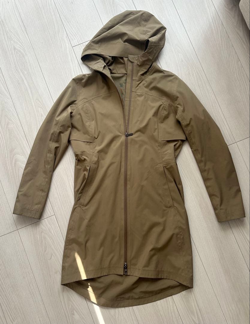 【lululemon】 Rain Rabel サイズ4