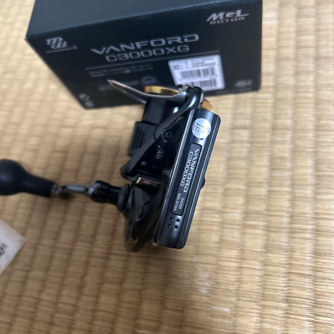 シマノ 20ヴァンフォード C3000XG スプール ハンドルノブ カスタム