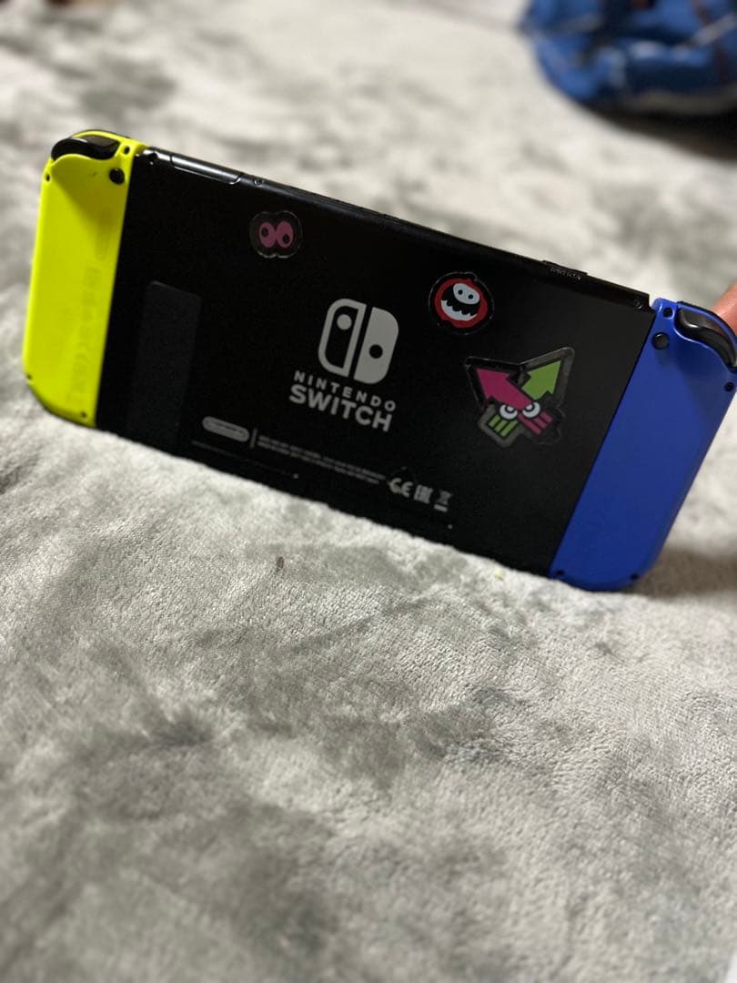 Nintendo Switch 本体 青と黄のJoy-Con、リングコン付き