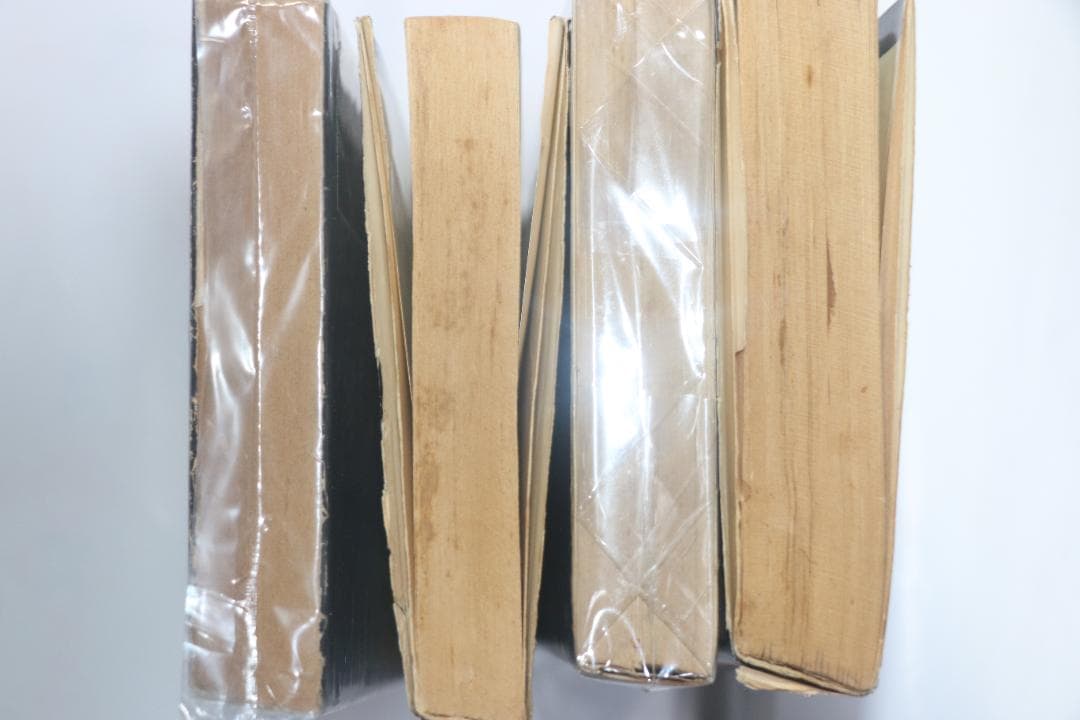 漫画　小学館　007シリーズ全４巻　作者：さいとう・たかを　ダメージあり　中古本