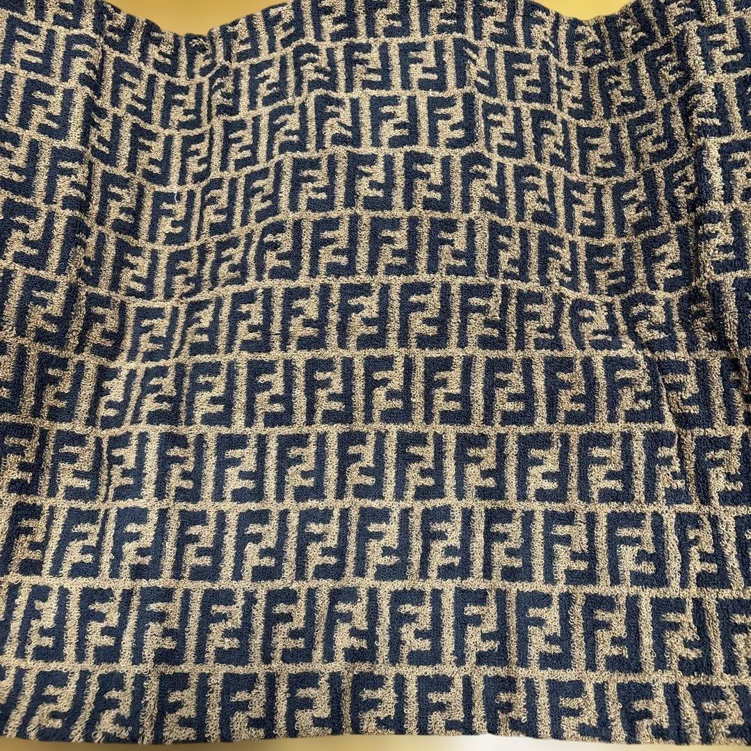 FENDI バスタオル