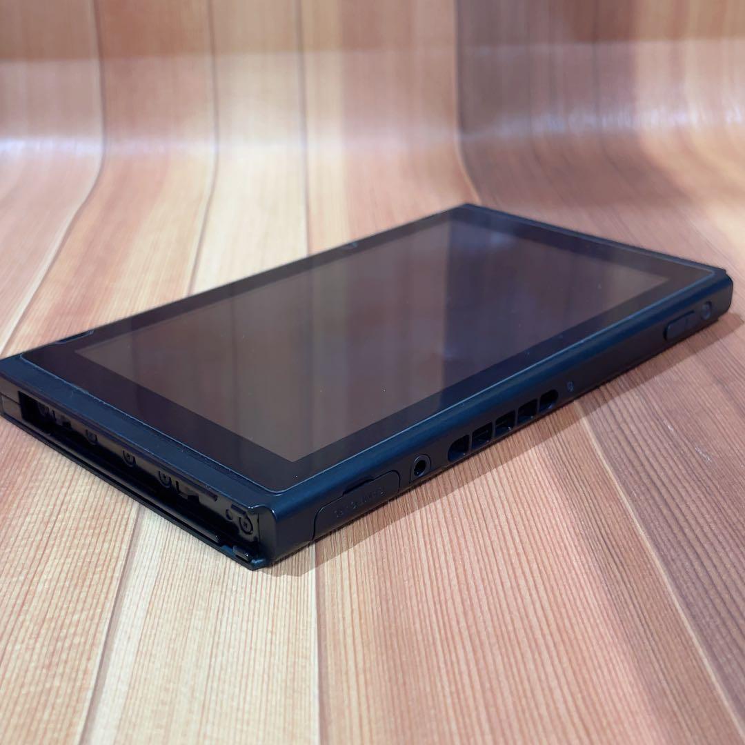 純正付属品付 任天堂 Switch 本体 新型 458 ネオンレッド/ブルー