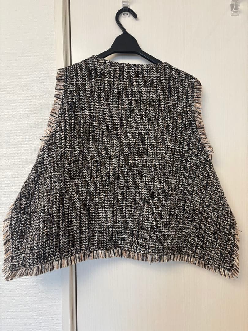 CYAN tokyo フリンジ付きベスト