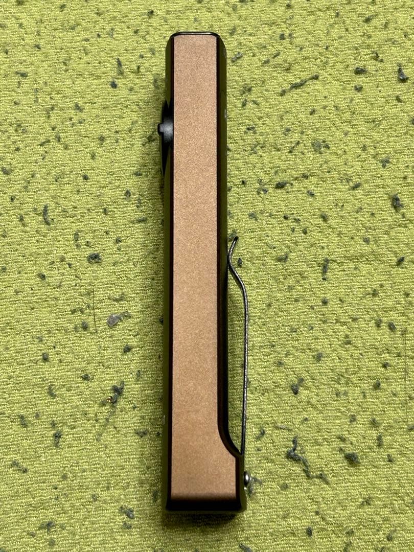 OLIGHT (オーライト) Arkfeld LED＆Class1 砂漠色