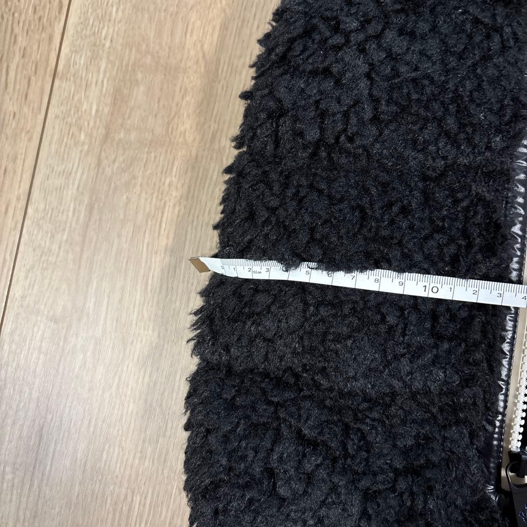 hiroさま専用 【美品】モンクレール ボア素材 ブラックダウンベスト