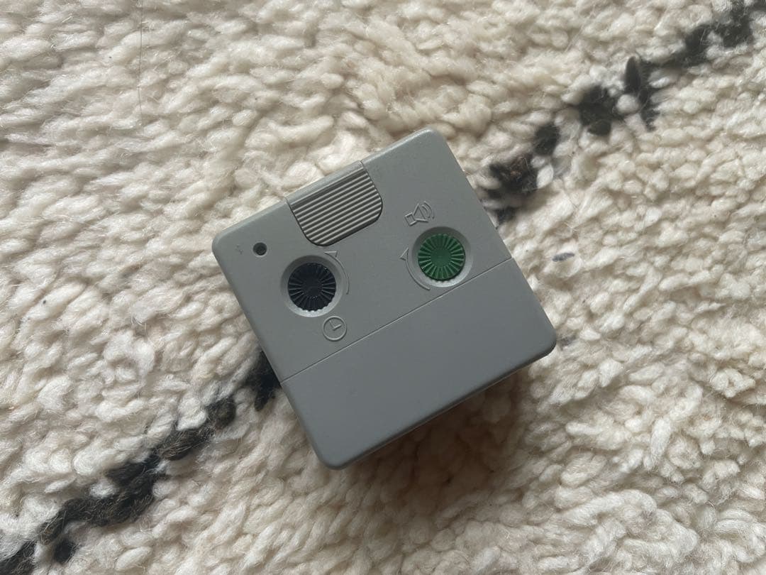 ヴィンテージ　BRAUN AB1 オリジナル　グレー　ディーターラムス　時計