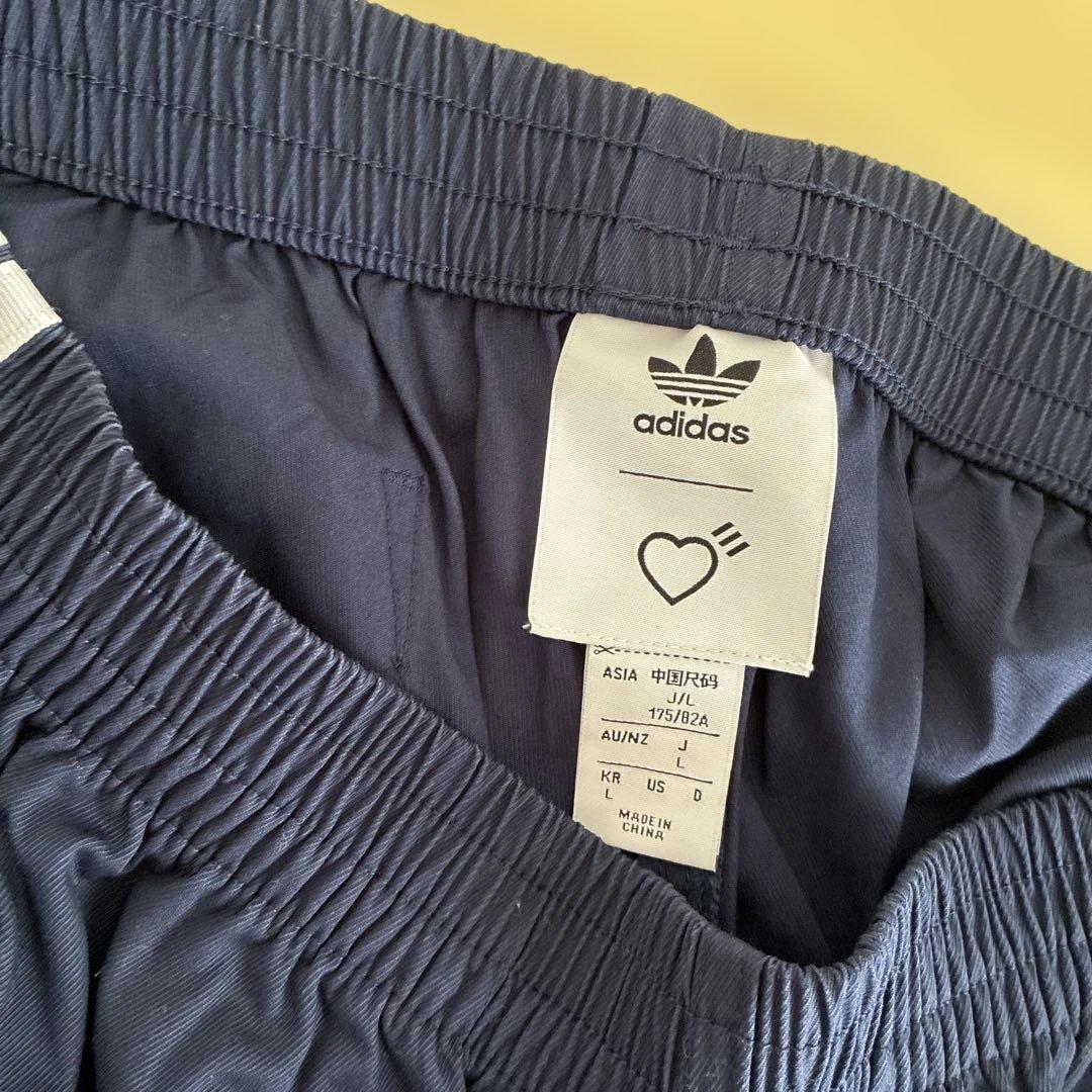 adidas ハートロゴ ショートパンツ