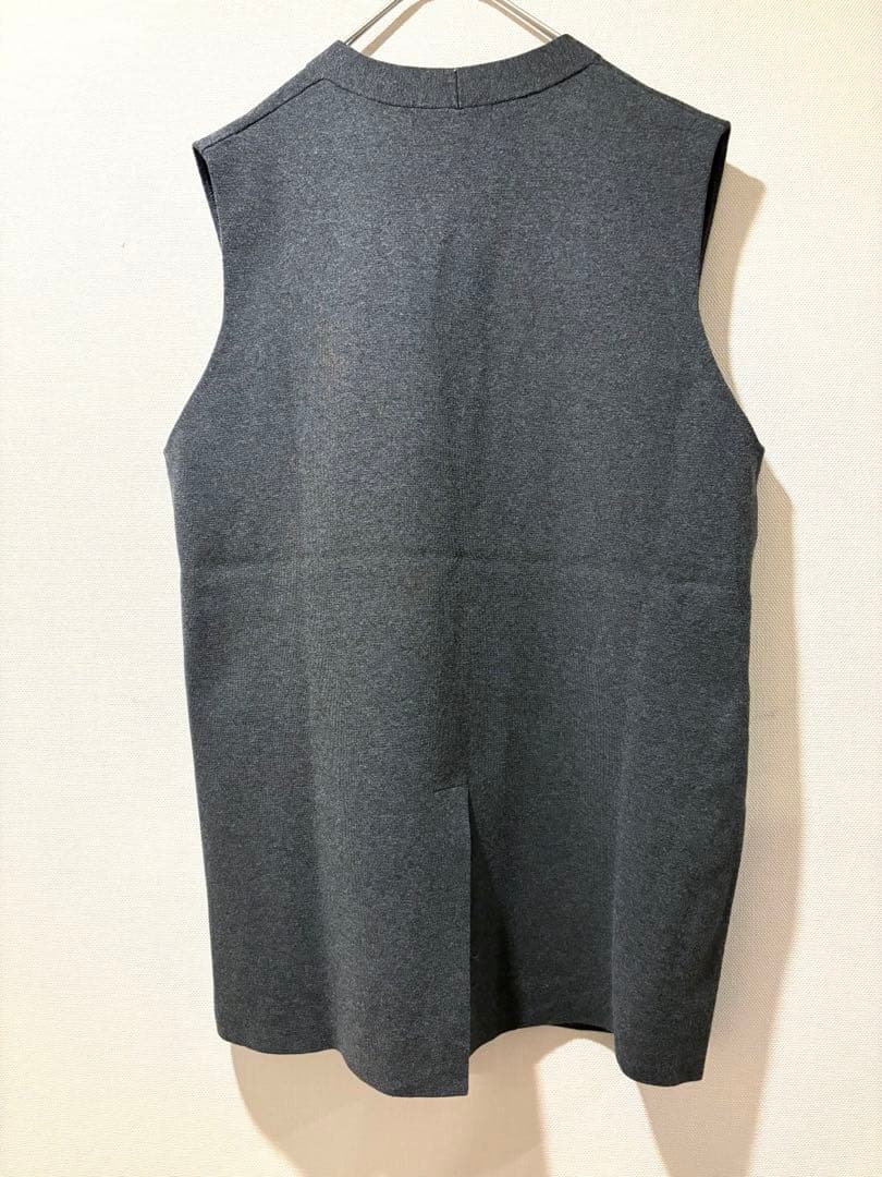 Oggi掲載2025秋冬　新品タグ付き　23区　ストレッチニットベスト