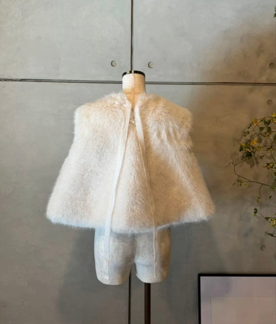 トップス ESMOK A line fur vest white