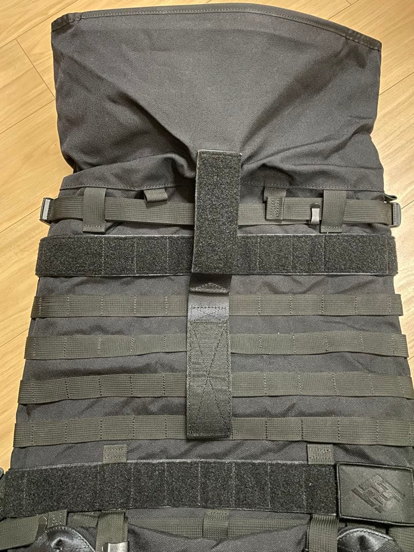 RESISTANT BAGS ULTIMATE メッセンジャーバッグ