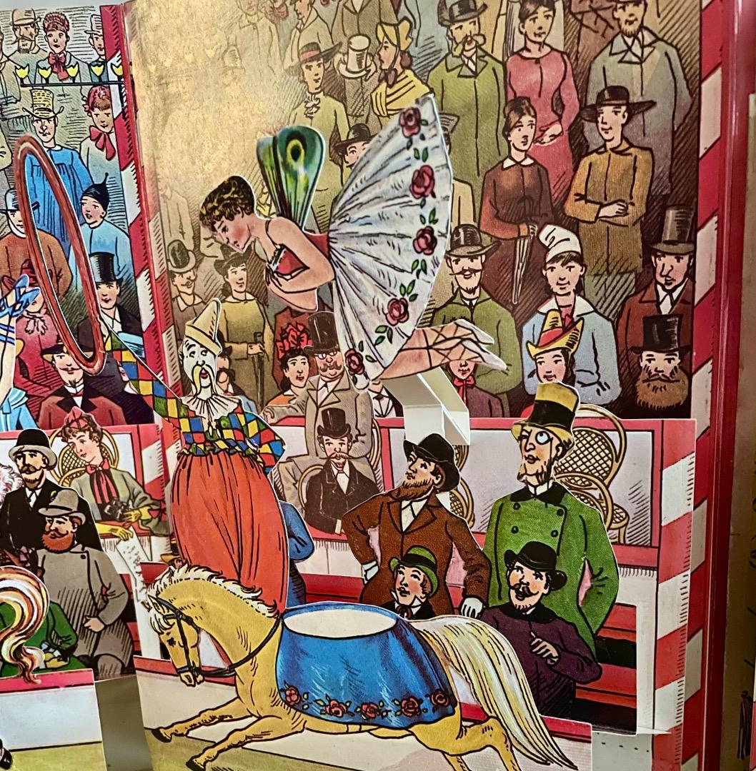 フランス製　しかけ絵本　POP-UP 絵本