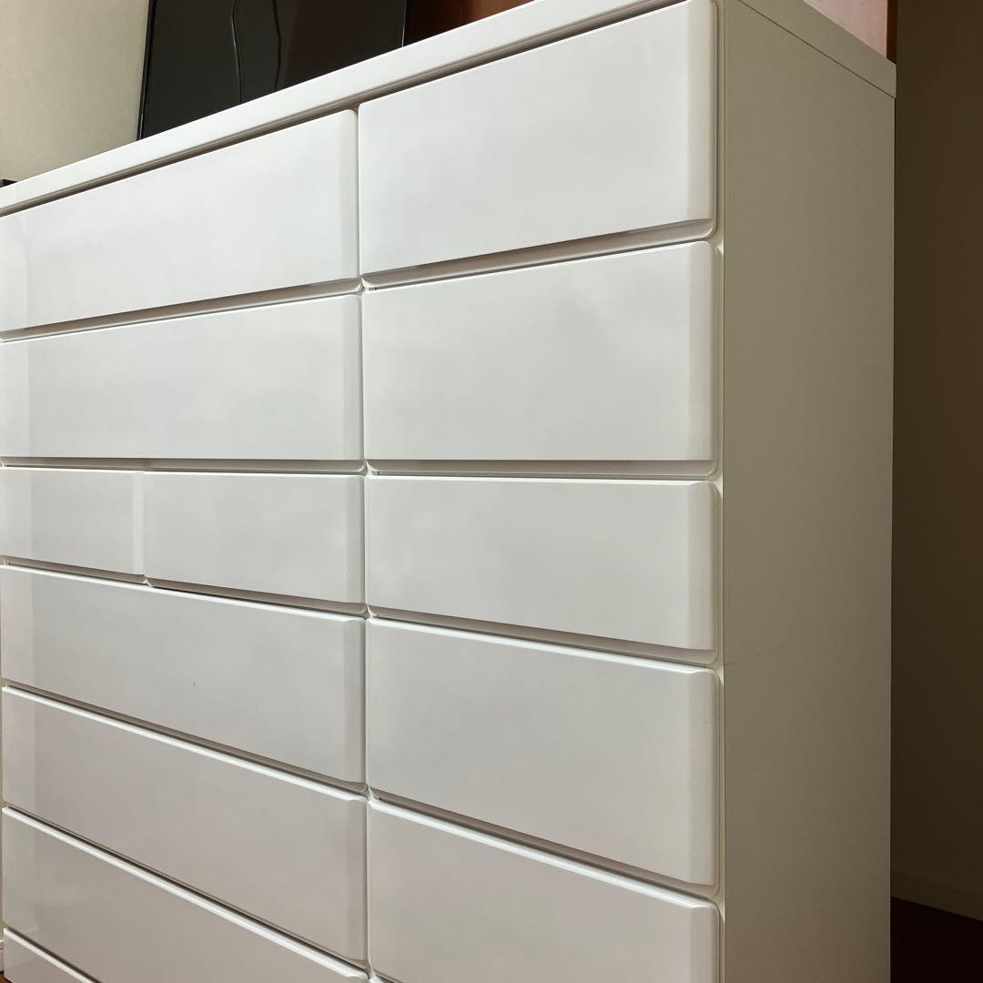 洋服タンス　大きめ　大容量　真っ白