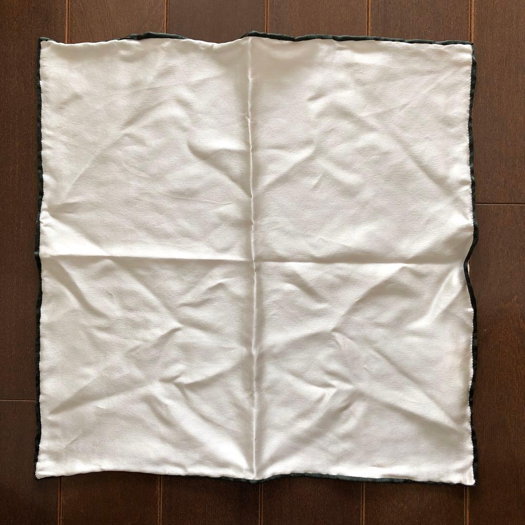 Brioni ブリオーニ　ハンドメイド　シルク　ポケットチーフ　ハンカチ
