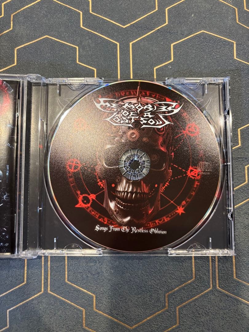 hide MEMORIES OF A LOST SOUL / ＋2枚