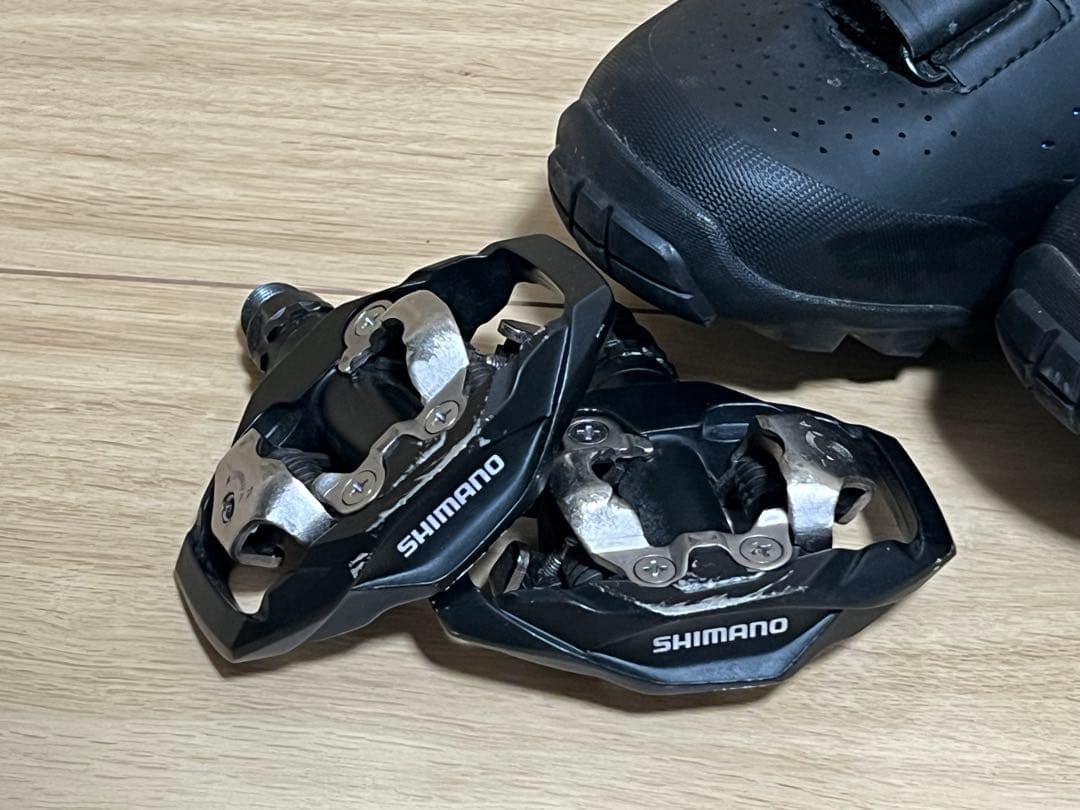 SHIMANO ビンディングシューズ　SPDペダル　クリートセット