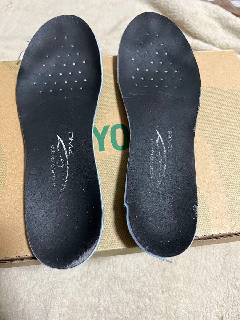 バドミントンシューズ 24.5