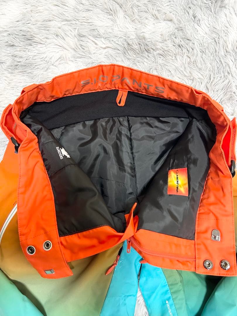 ✨激レア✨ 【DESCENTE】 デサント スキーウェア マルチカラー デモ系