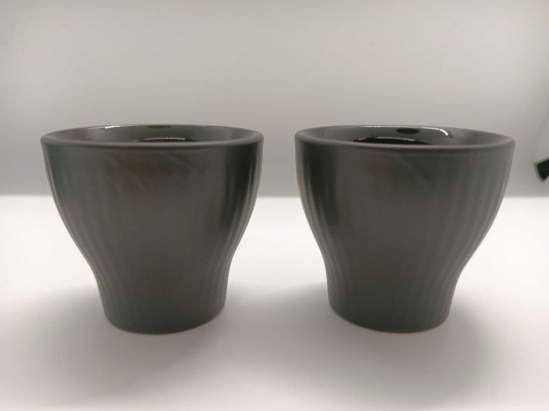 ロイヤルコペンハーゲン ブラックフルーテッド エッグカップ 4個セット