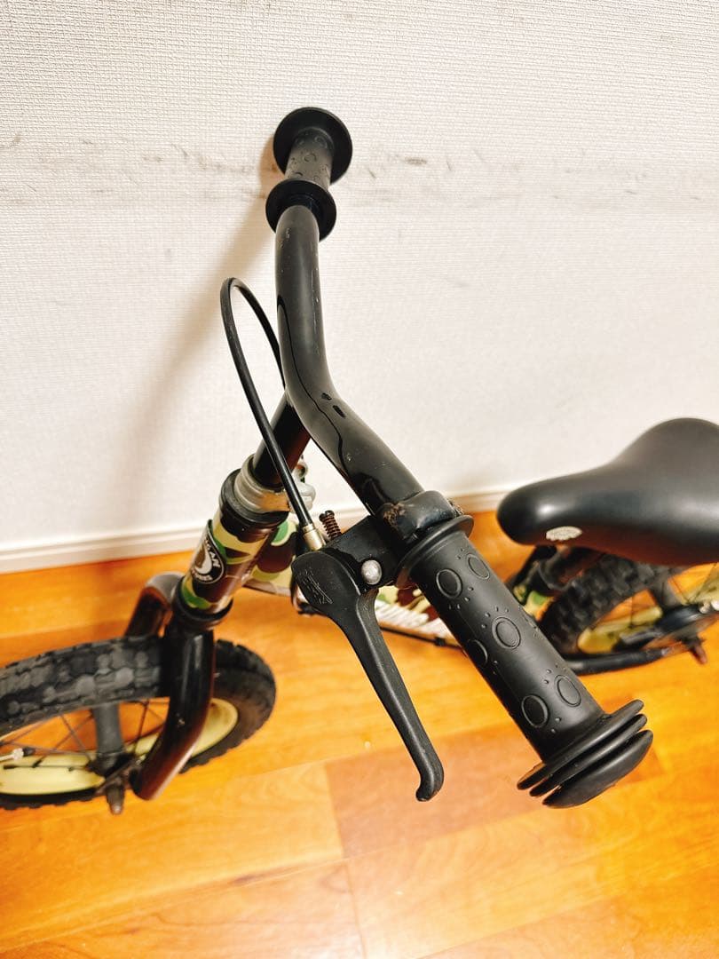 A BATHING APE キッズバイク バランスバイク ストライダー