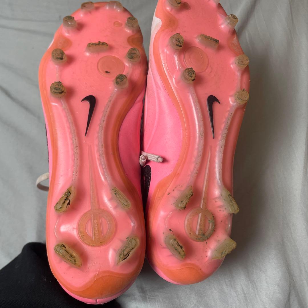 シューズ NIKE TIEMPO LEGEND10