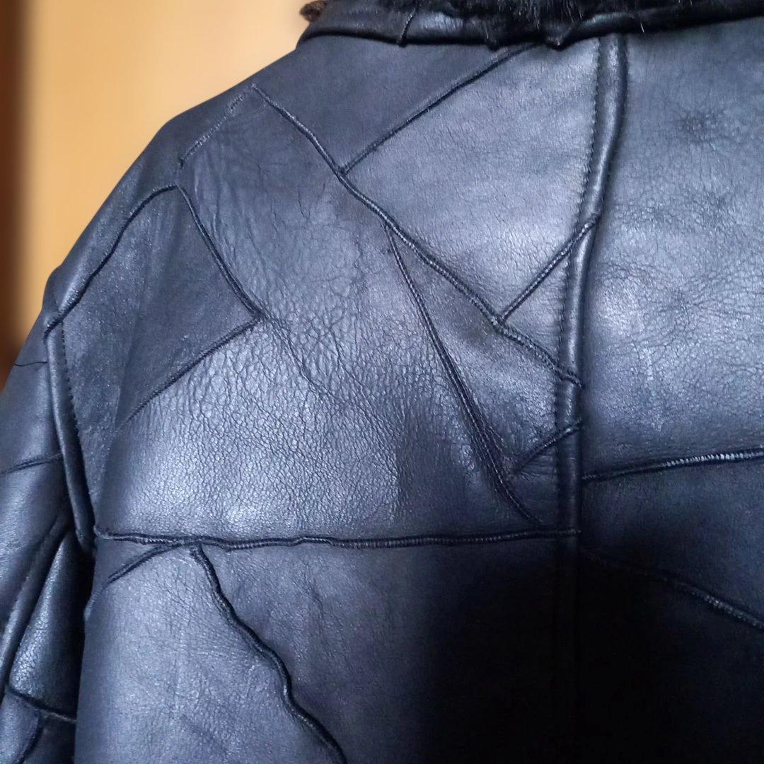 裏ムートンコート黒