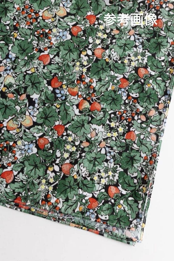 【新品】R&D.M.Co- WILD BERRY FELD LAWNバンダナ