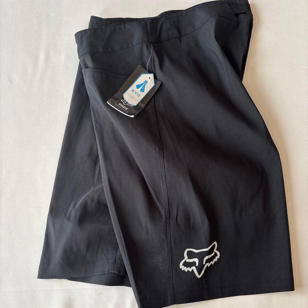 z891新品FOXレンジャーショーツ MTBショートパンツ36インチ 黒XL