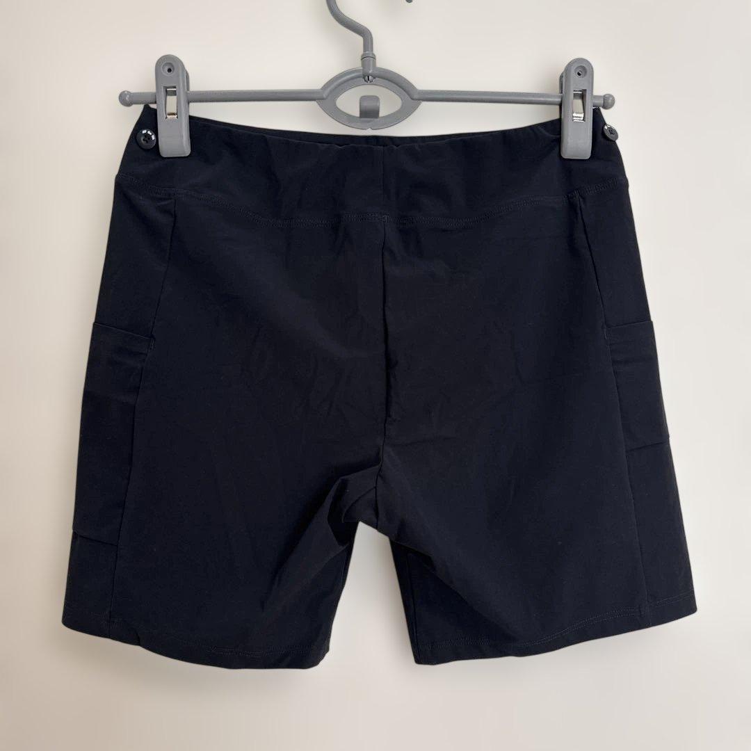 On HYBRID shortsネイビー ランニングショーツ M
