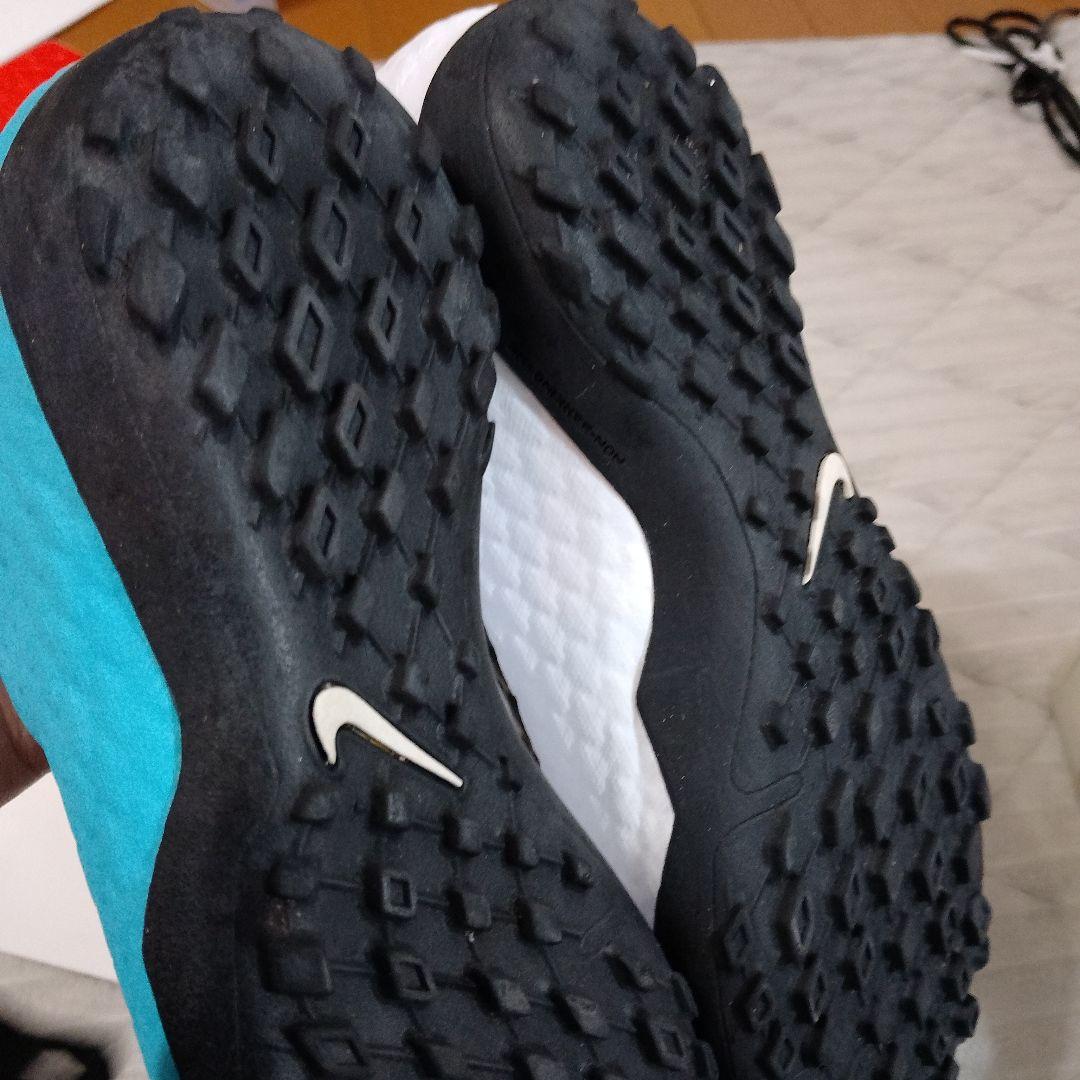 Nike Hypervenom トレーニングシューズ 水色白黒