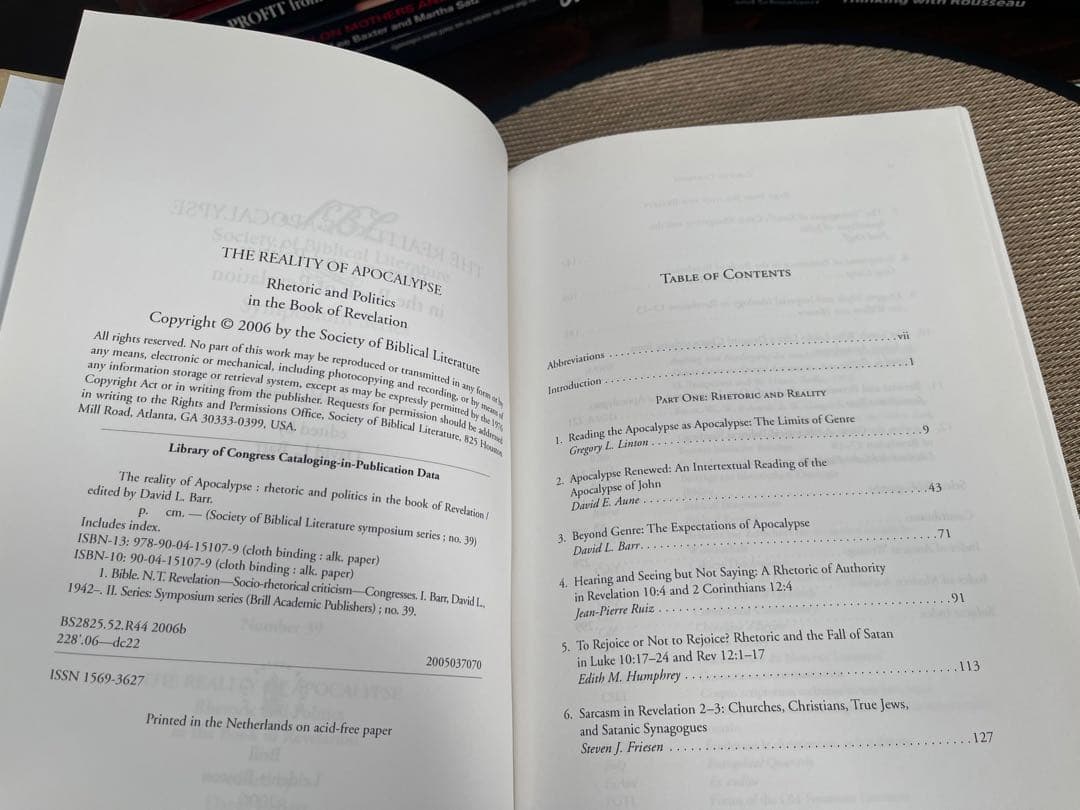 洋書 The Reality of Apocalypse