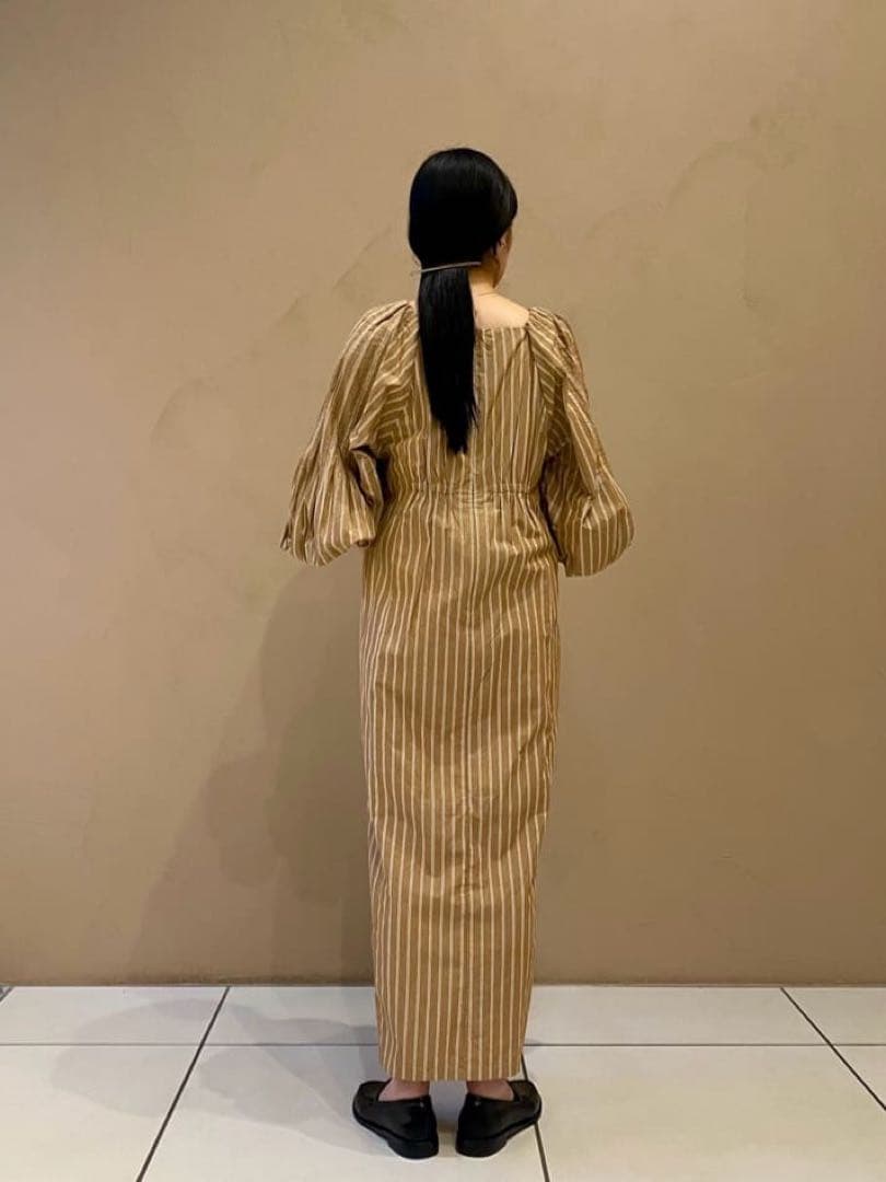 新品タグ付　今期新作　ヌキテパ　ポプリンストライプスリーブドレス　Mサイズ