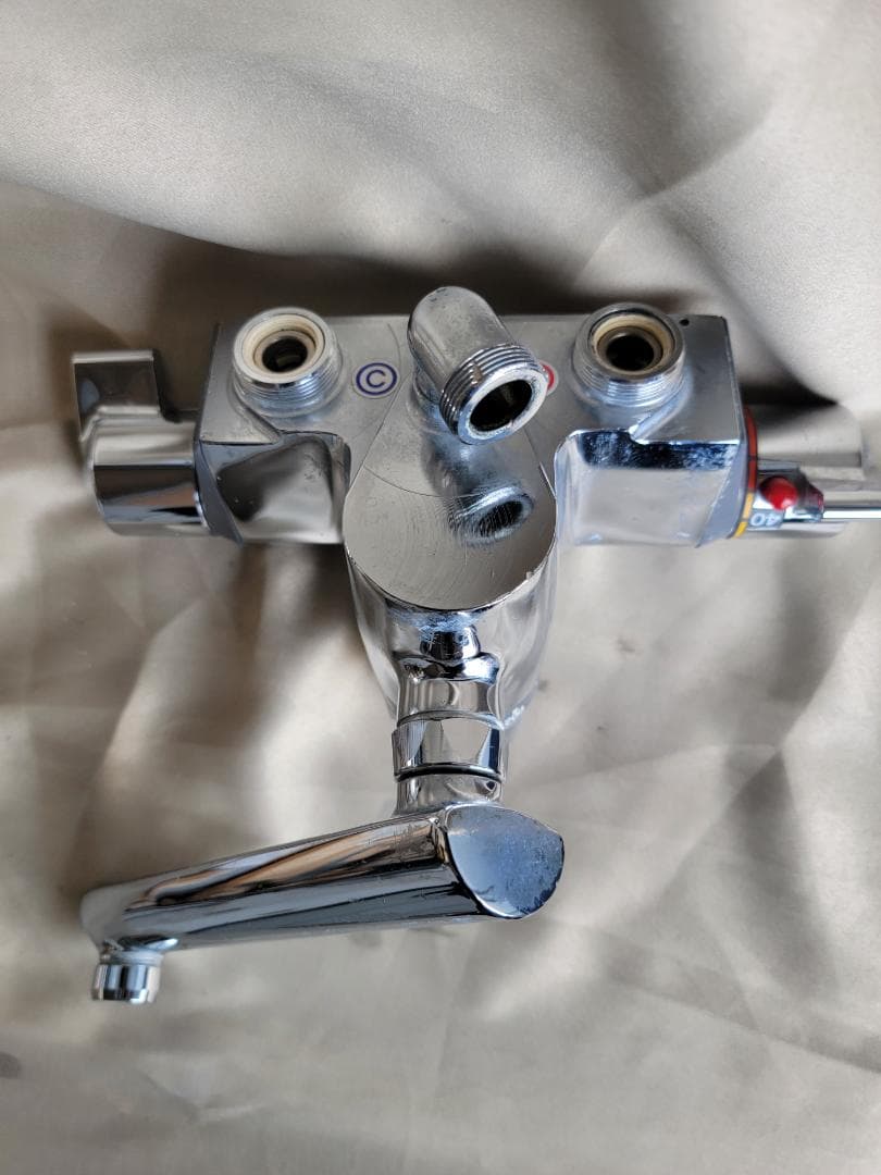 TOTO 定量止水付きシャワーサーモ水栓 TMF47CN