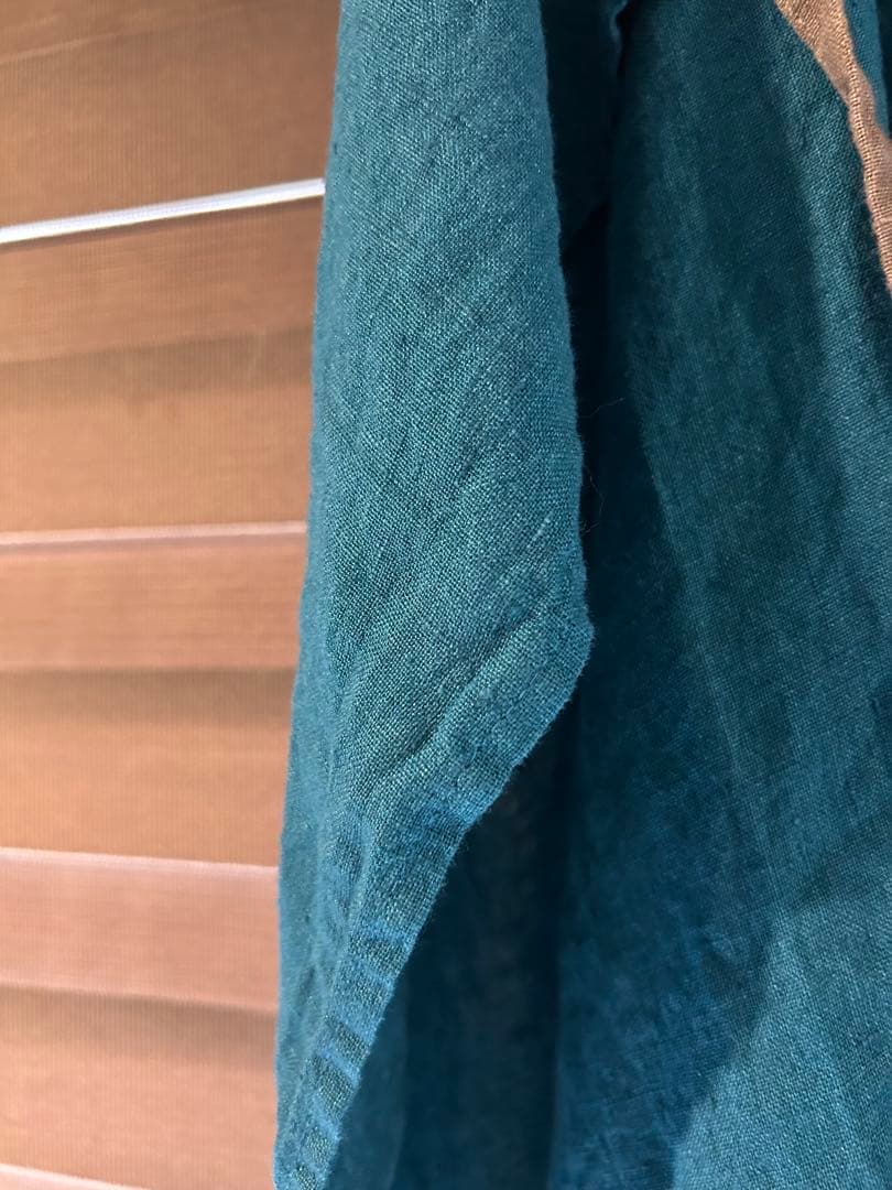 新品未使用　リーノエリーナ　フルエプロン マノン ブルーパヴォーネ　リトアニア製