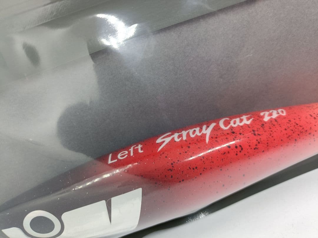 レフト Left ストレイキャット 220