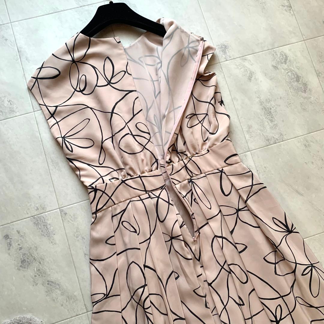 ほぼ未使用♡トゥモローランド ラインプリント ウエストタックワンピース 36