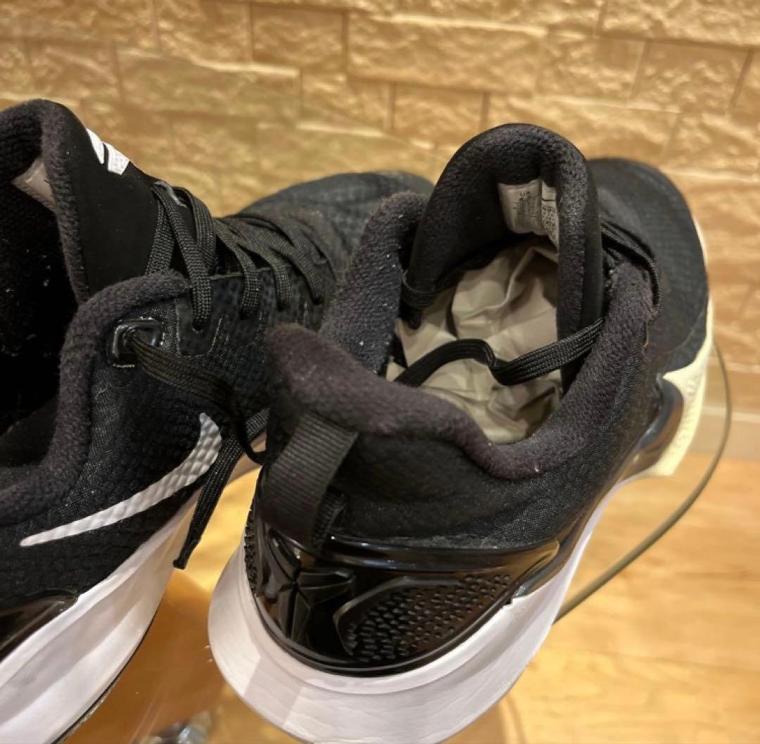 人気　NIKE KOBE MAMBA FOCUS size26.5