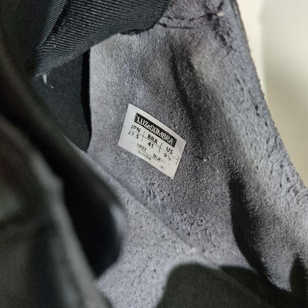 ルースイソンブラ　フットサルシューズ　27.5センチ