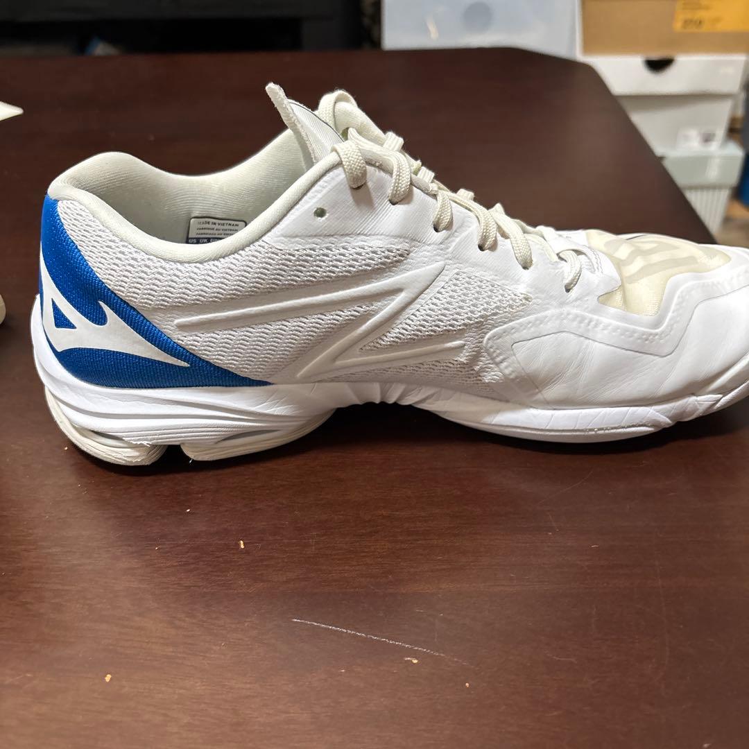 Mizuno Wave Lightning Z7ホワイト/ブルー