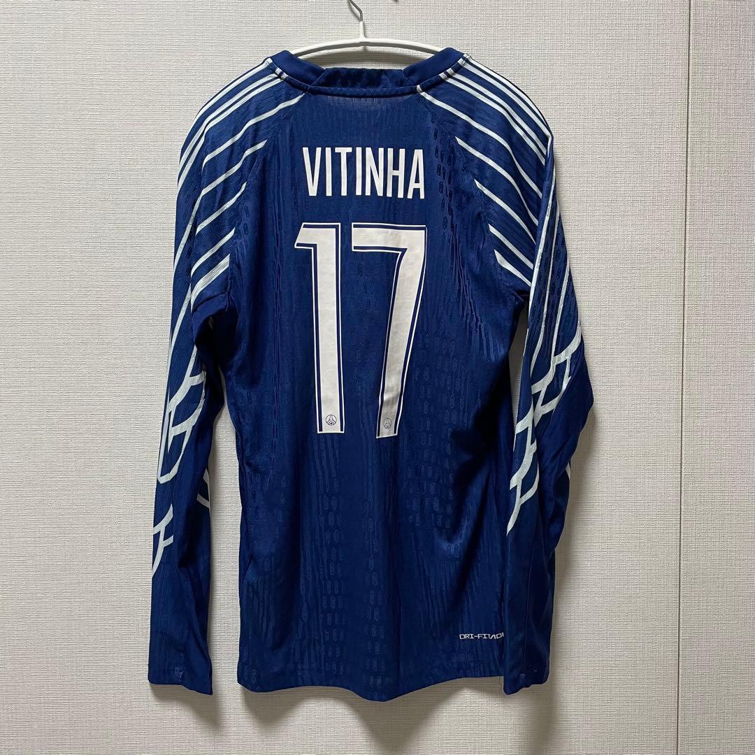 パリ・サンジェルマン　オーセンティック　ヴィティーニャ17番