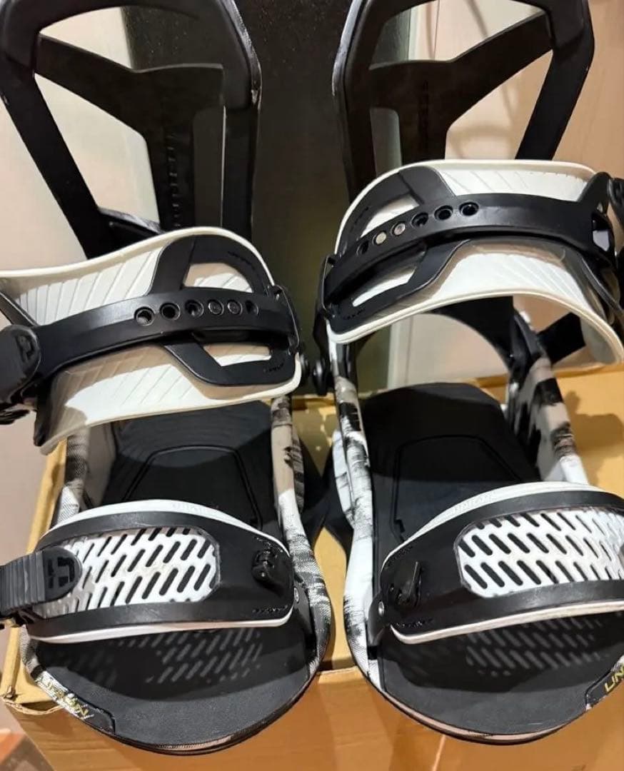 UNION TRAVIS RICEモデル スノーボードビンディング　ファルコアM