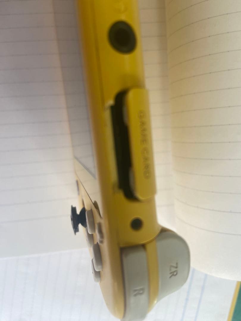 も*ば様 ［ジャンク品］Nintendo Switch Lite イエロー