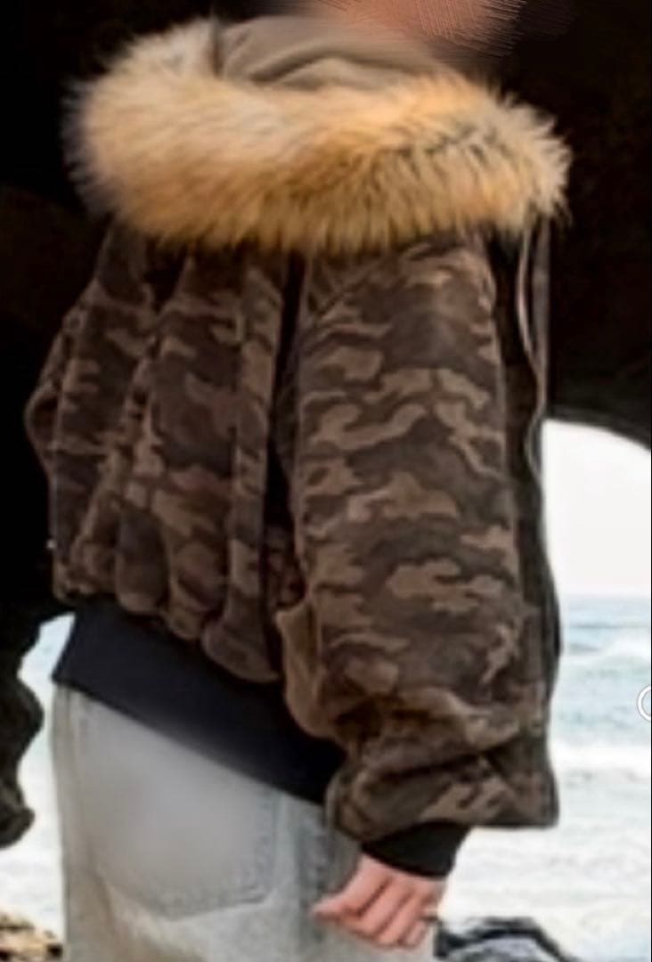 RE’HTRELT 迷彩柄ファー付きフードジャケット