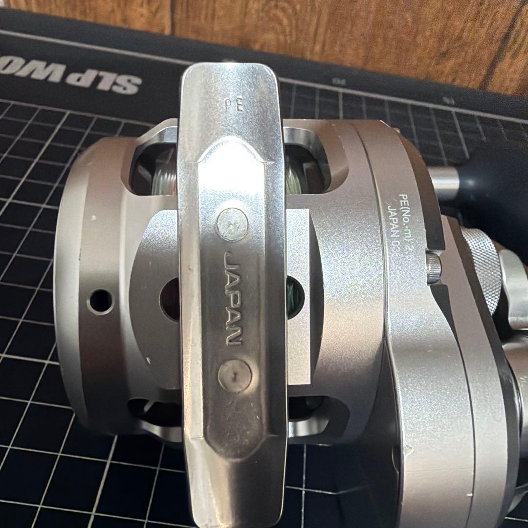 シマノ17オシアジガー1500HG 右巻き