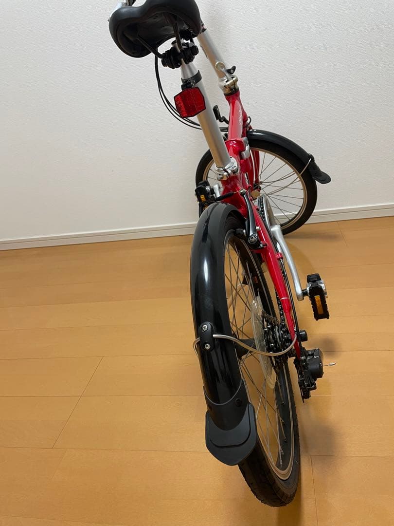 DAHON フォールディングバイク Vybe D7 20インチ　ダホン　軽量　赤